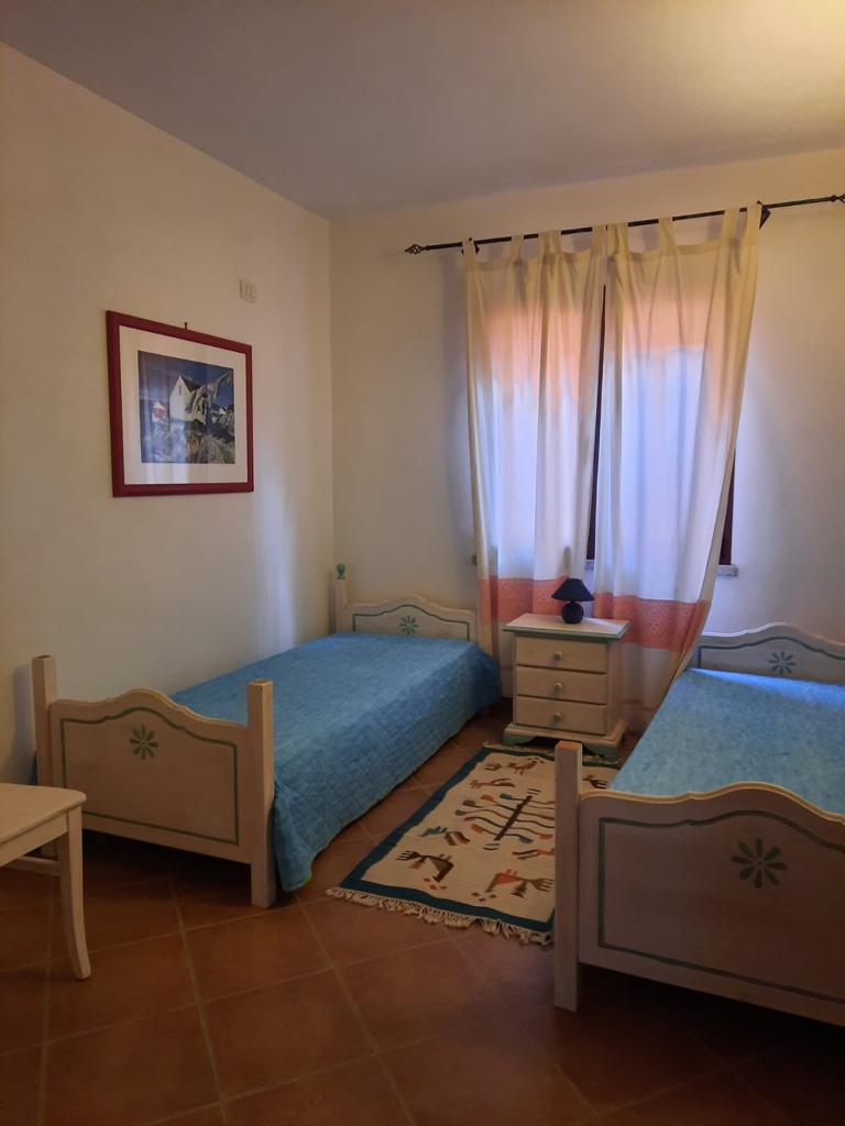 Camera doppia dell’Elicriso con quadro decorativo